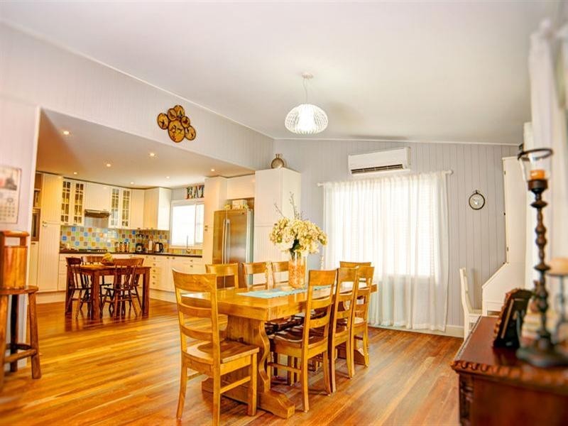 290 Sunrise Drive, Ocean View QLD 4521