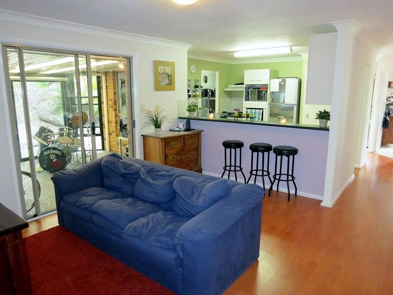 13 Seaview Court, Ocean View QLD 4521