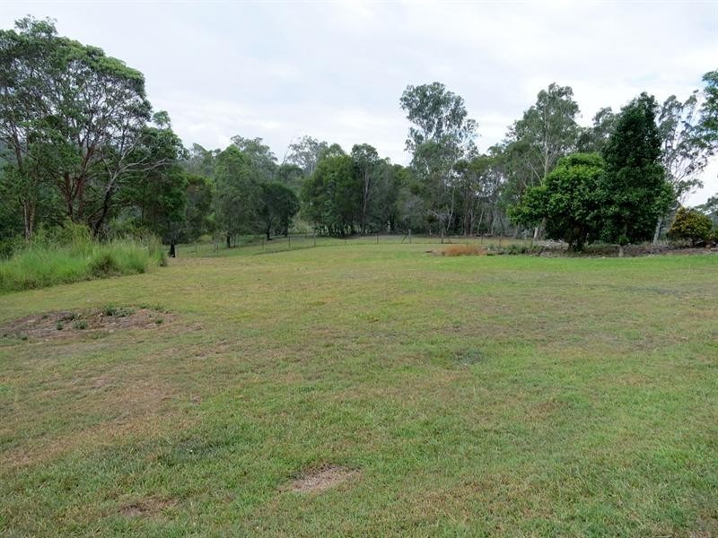 13 Seaview Court, Ocean View QLD 4521