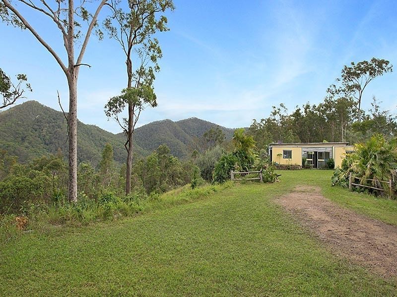 1 Inglis Court, Dayboro QLD 4521