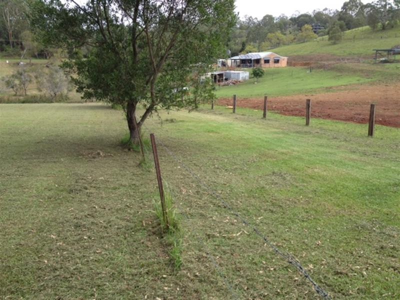 15 Highcrest Street, Ocean View QLD 4521