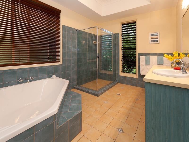 261 Upper Camp Mountain, Camp Mountain QLD 4520