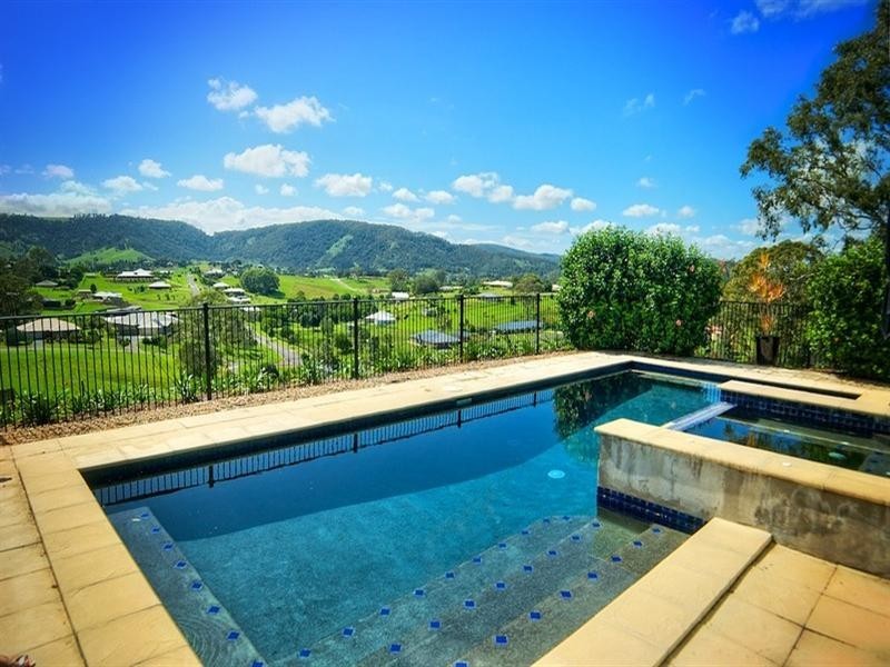 5 Stacey Court, Dayboro QLD 4521