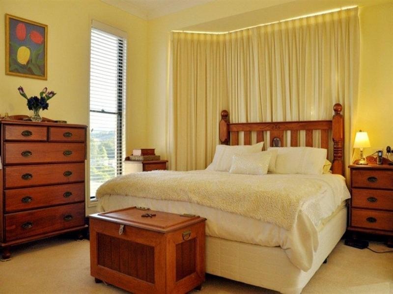 242 Whiteside Road, Samsonvale QLD 4520