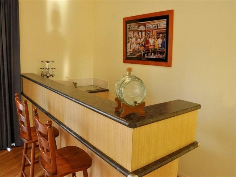 242 Whiteside Road, Samsonvale QLD 4520