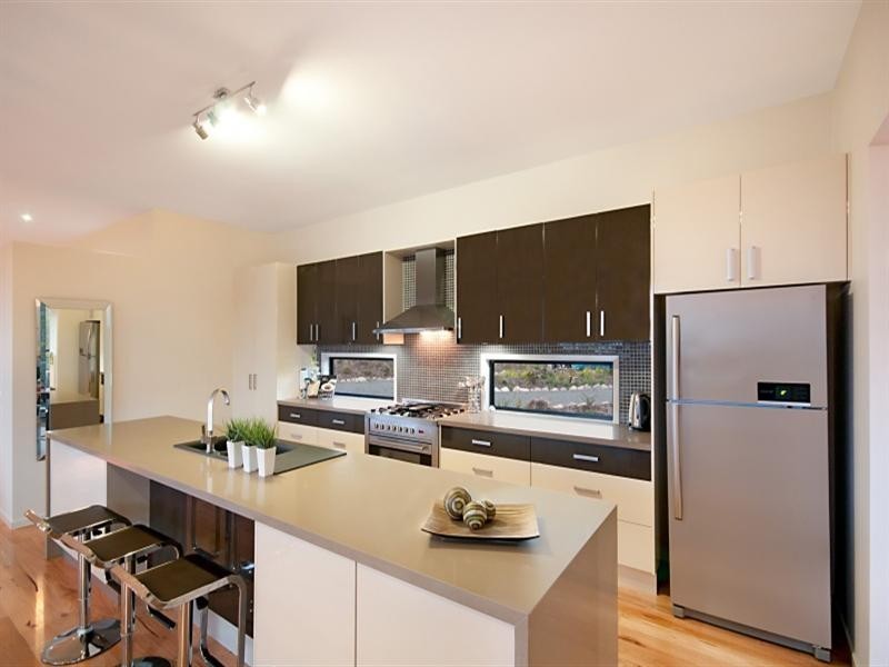 9 Grand View Drive, Ocean View QLD 4521