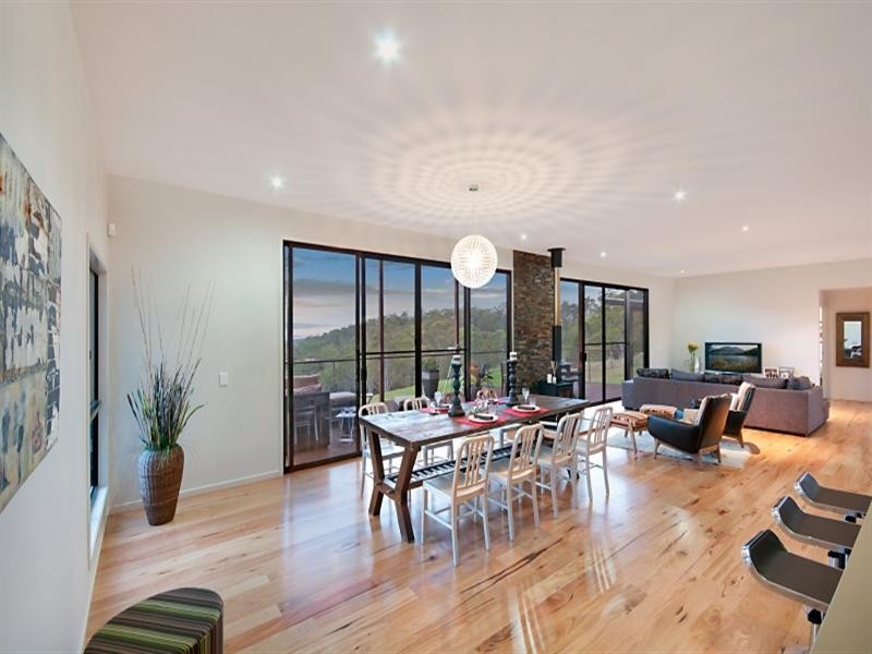 9 Grand View Drive, Ocean View QLD 4521