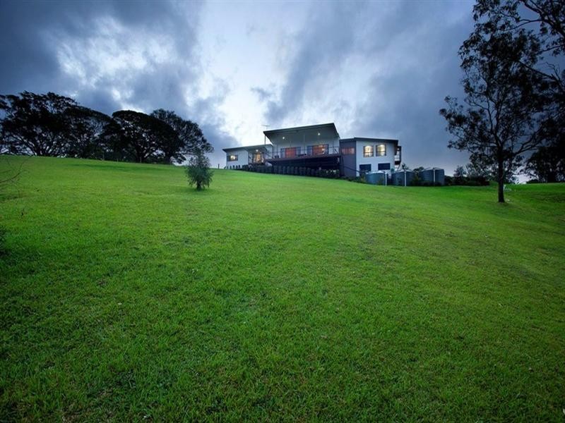 9 Grand View Drive, Ocean View QLD 4521
