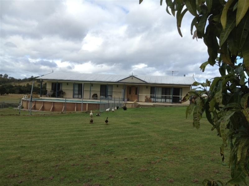 9 TAMARIND Court, Dayboro QLD 4521