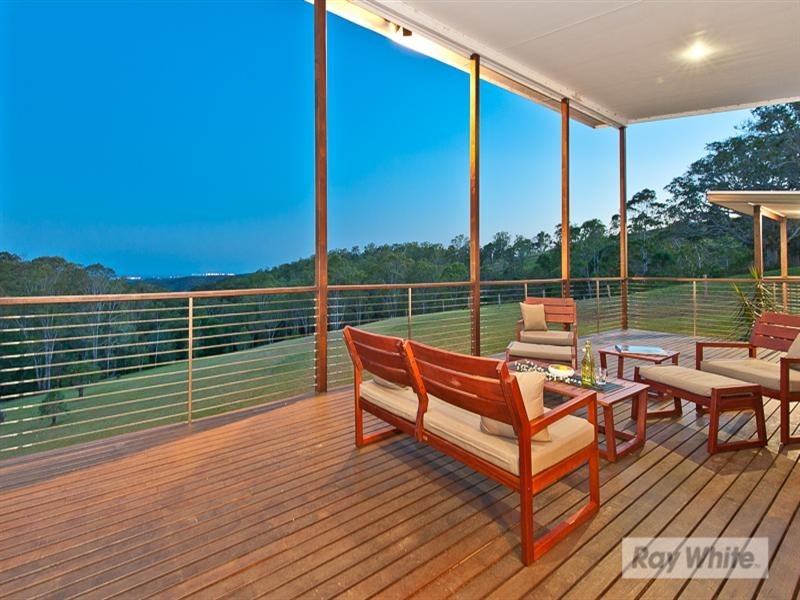 9 GRAND VIEW Drive, Ocean View QLD 4521