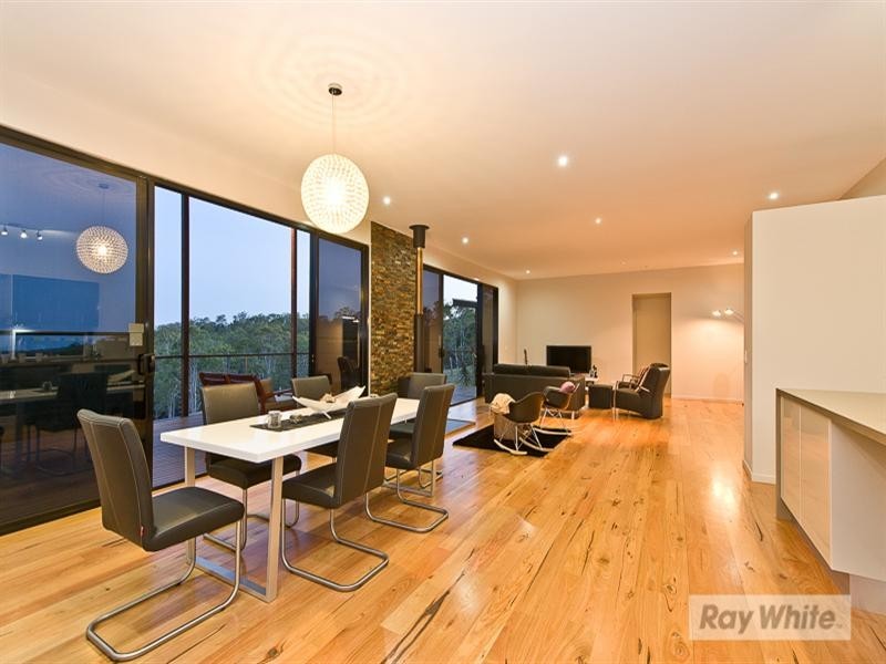 9 GRAND VIEW Drive, Ocean View QLD 4521