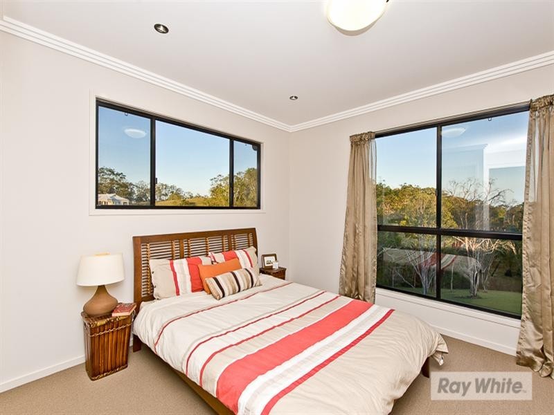 9 GRAND VIEW Drive, Ocean View QLD 4521