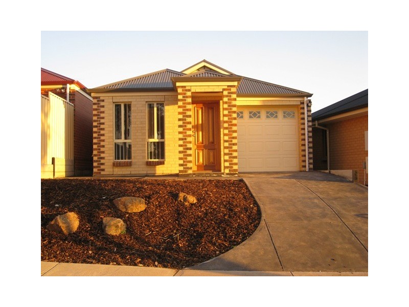 3 Melrose Avenue, Clearview SA 5085