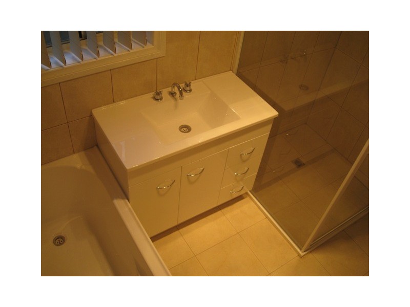 3 Melrose Avenue, Clearview SA 5085