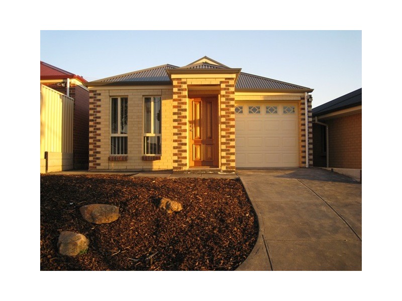 3 Melrose Avenue, Clearview SA 5085