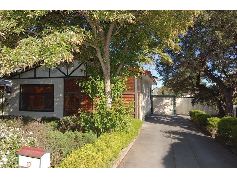 17 Dale Avenue, Ridgehaven SA 5097