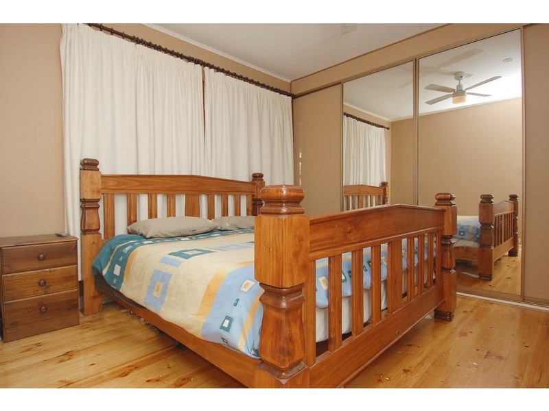 17 Dale Avenue, Ridgehaven SA 5097