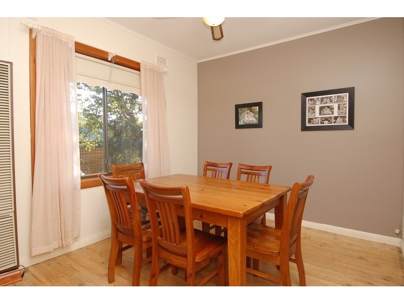 17 Dale Avenue, Ridgehaven SA 5097