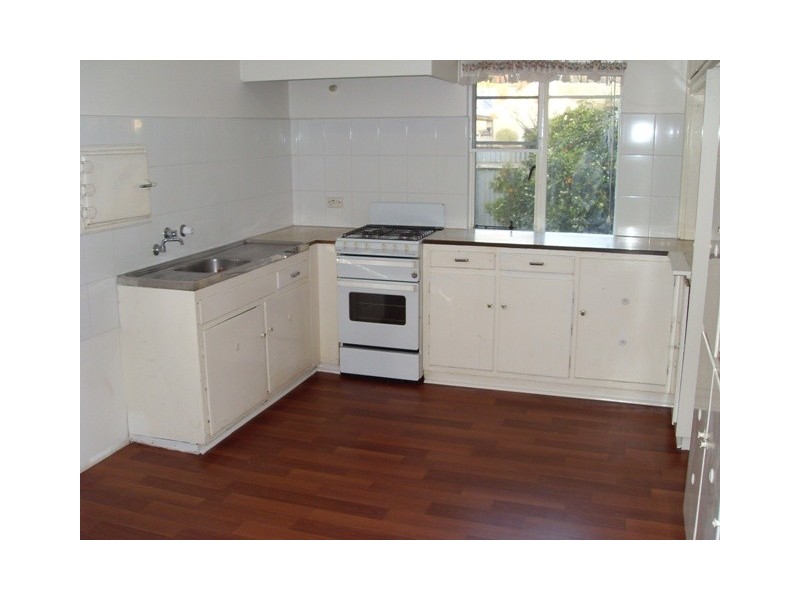 1 Booroo Street, Joslin SA 5070