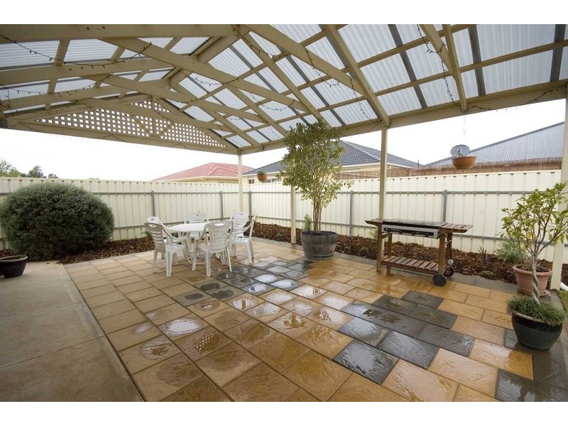 6 Jasper Drive, Burton SA 5110