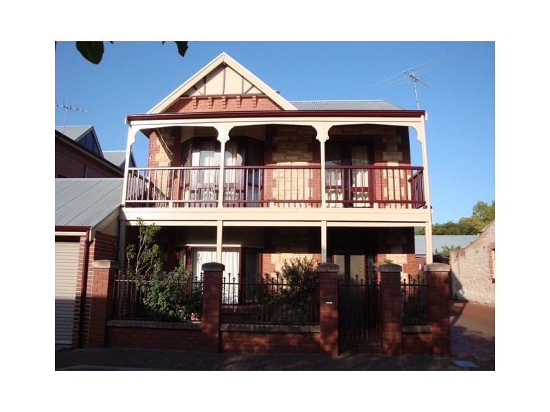 10 Travers Place, North Adelaide SA 5006