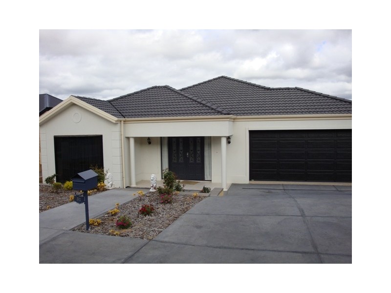31 Reordan Drive, Greenwith SA 5125
