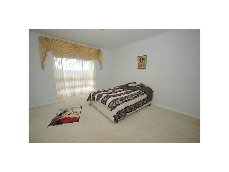 31 Reordan Drive, Greenwith SA 5125