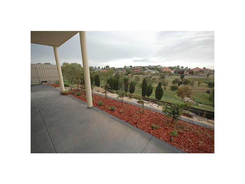 31 Reordan Drive, Greenwith SA 5125