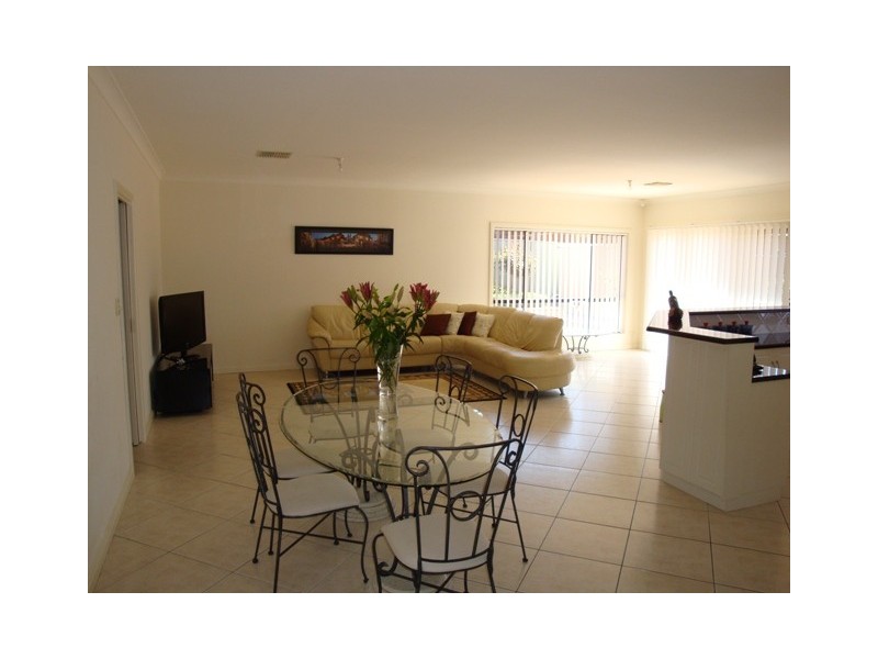 18 Saddle Crescent, Walkley Heights SA 5098