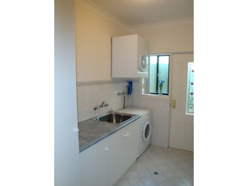 18 Saddle Crescent, Walkley Heights SA 5098