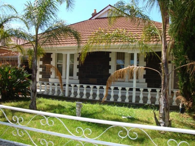 4 Gething Crescent, Bowden SA 5007