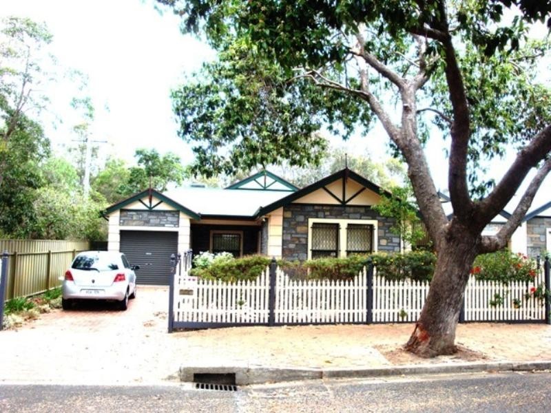 2 Eleventh Avenue, St Peters SA 5069
