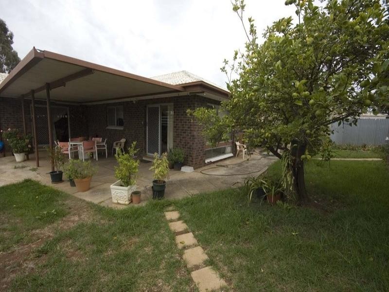 1 Burri Street, Ingle Farm SA 5098