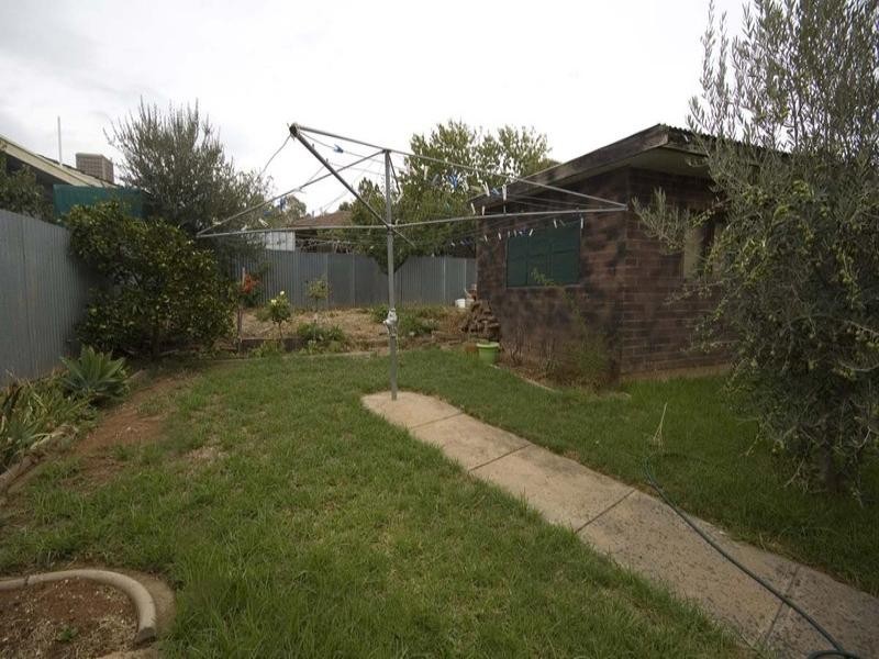 1 Burri Street, Ingle Farm SA 5098