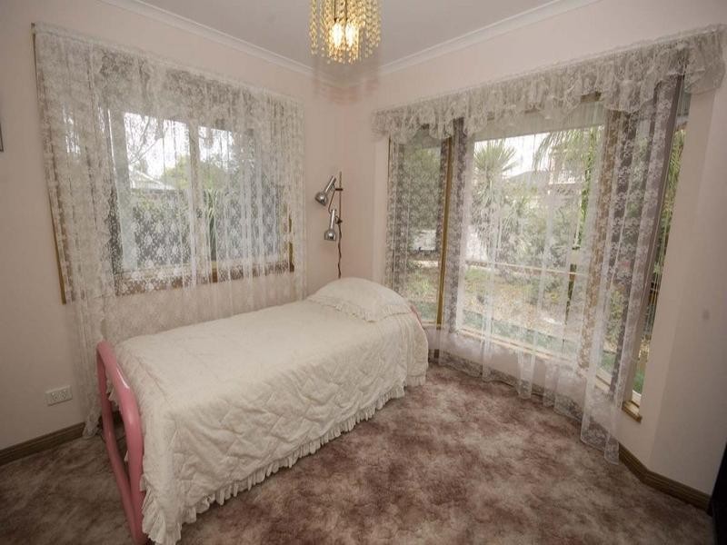 13 Elmwood Rise, Golden Grove SA 5125