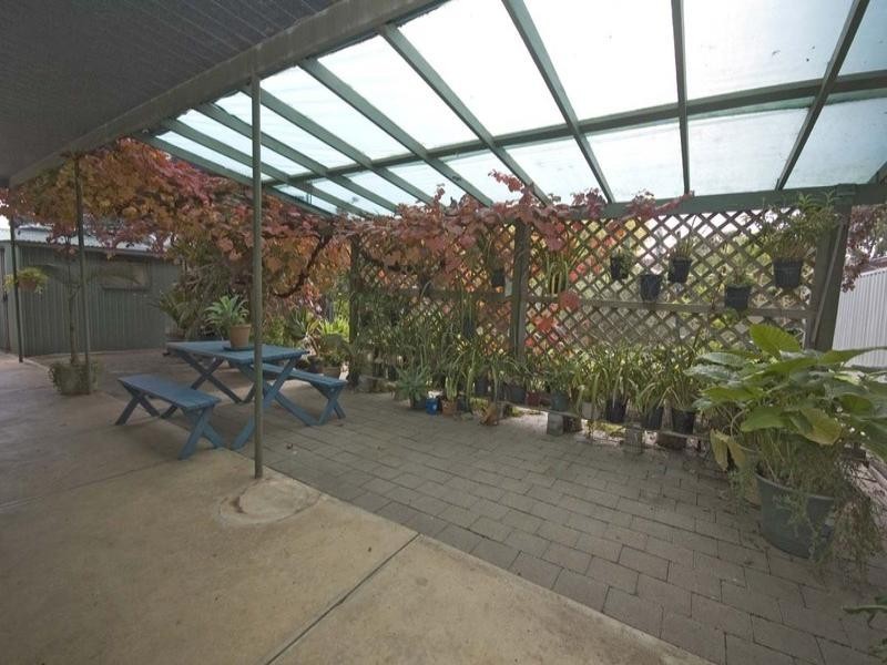 1 Summit Street, Surrey Downs SA 5126