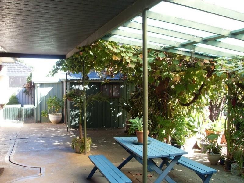 1 Summit Street, Surrey Downs SA 5126