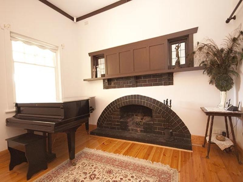 5 Diagonal Road, Glenelg East SA 5045