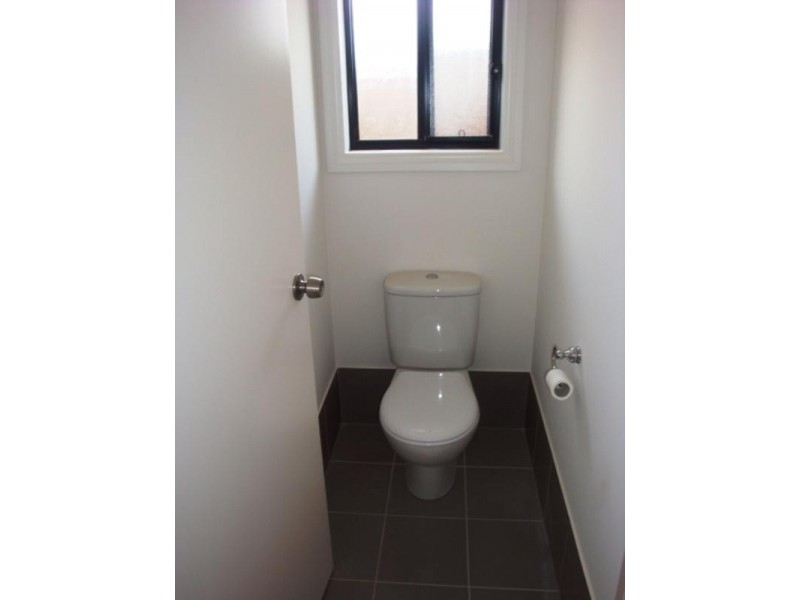 19 Yellowgum Drive, Athol Park SA 5012