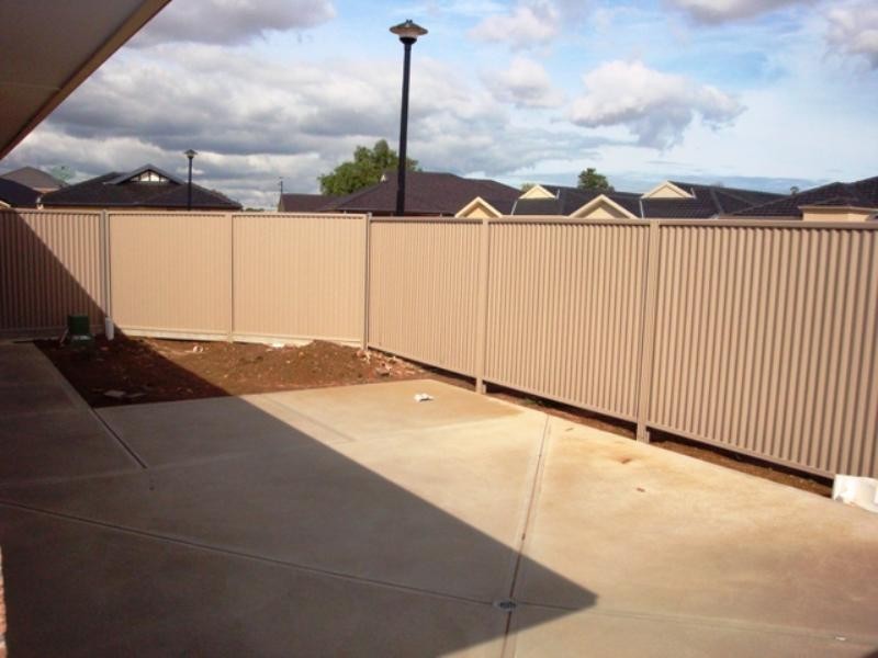 19 Yellowgum Drive, Athol Park SA 5012