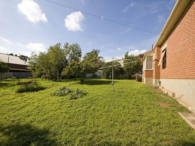 12 Redin Street, Prospect SA 5082