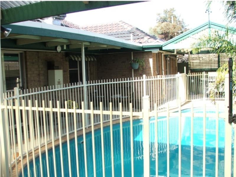 2/21 Blyth Street, Clearview SA 5085