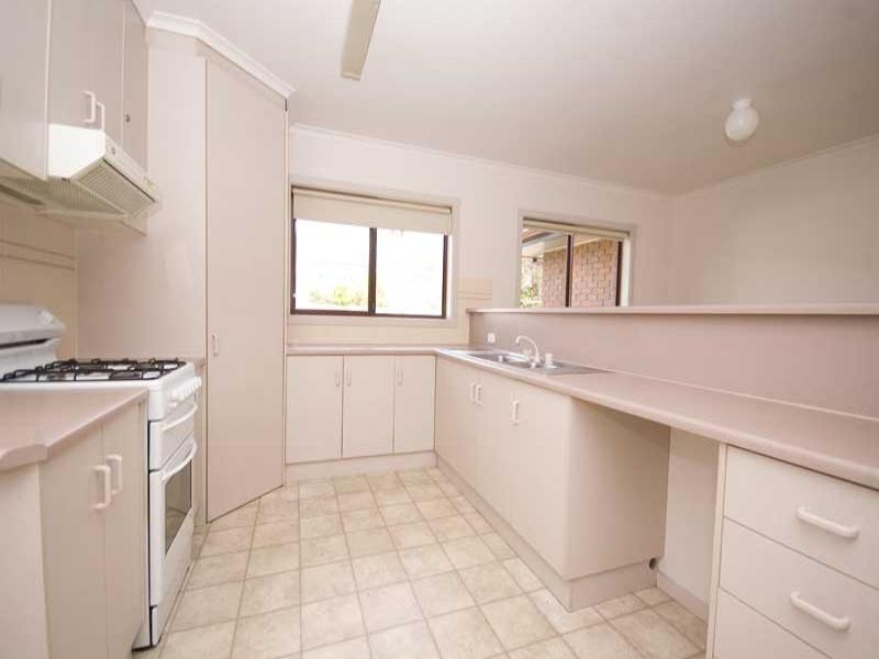 29 Bowman Crescent, Enfield SA 5085