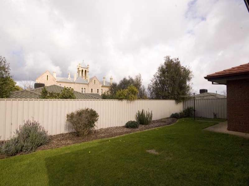 29 Bowman Crescent, Enfield SA 5085