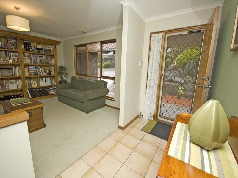 11 Whistler Grove, Flagstaff Hill SA 5159