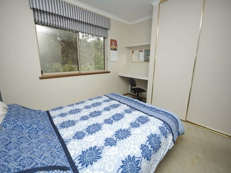 11 Whistler Grove, Flagstaff Hill SA 5159