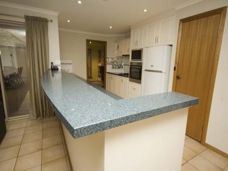 11 Whistler Grove, Flagstaff Hill SA 5159