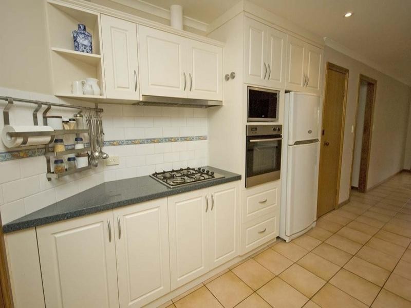 11 Whistler Grove, Flagstaff Hill SA 5159