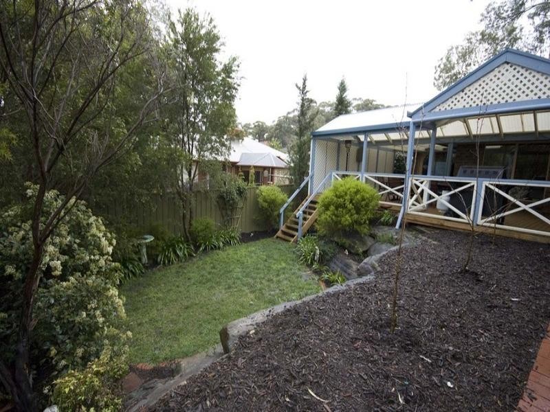 11 Whistler Grove, Flagstaff Hill SA 5159