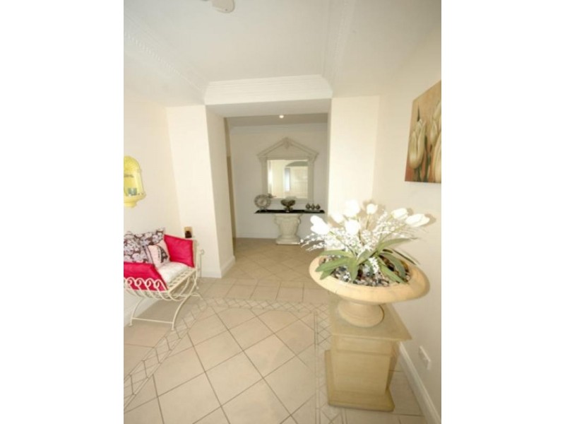 10 York Avenue East, Fulham Gardens SA 5024